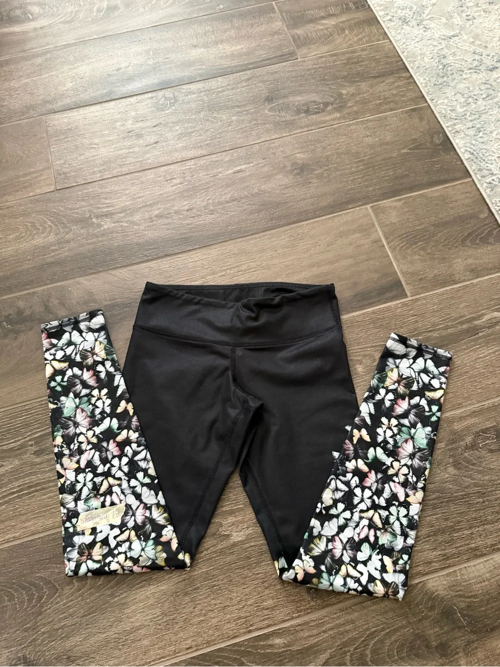 Alo-Black Butterfly Print Leggings-Size S